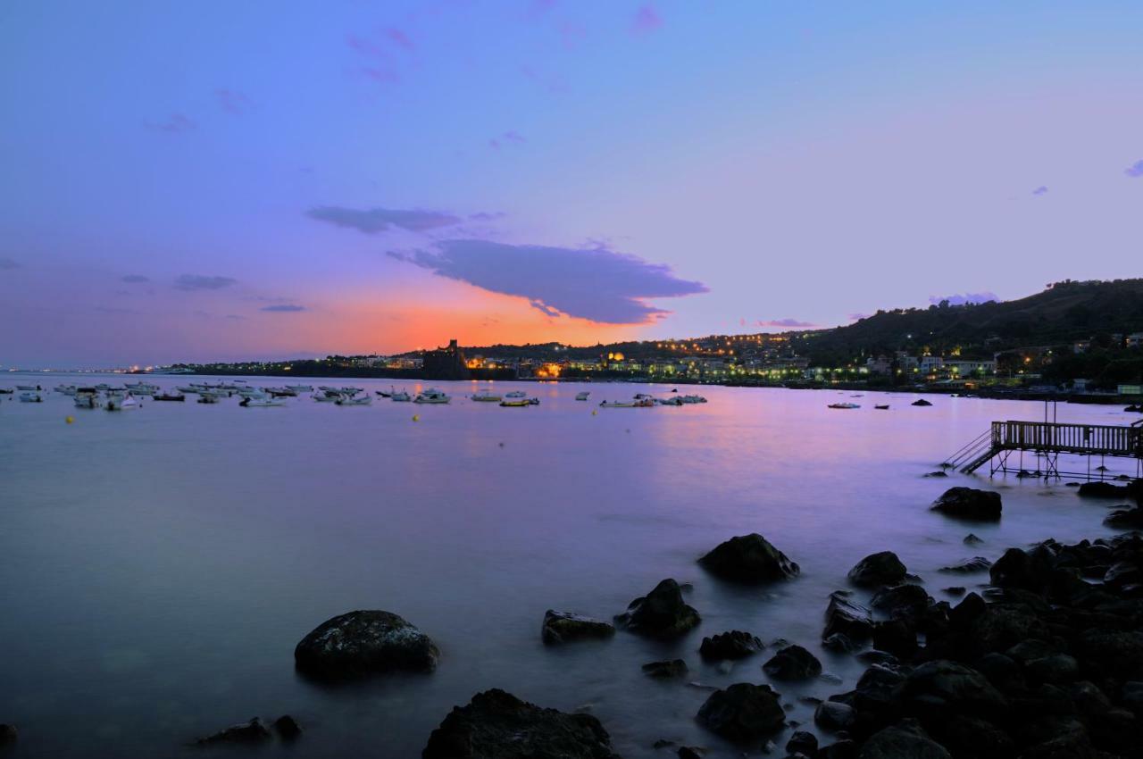 B&B Lungomare คาตาเนีย ภายนอก รูปภาพ
